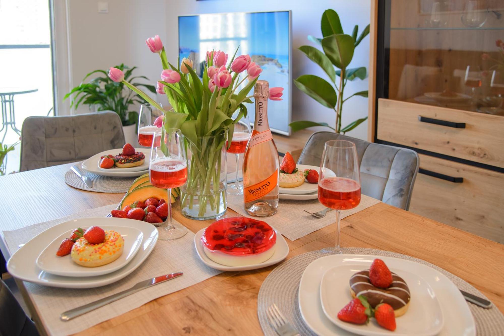 Maya'S Flats & Resorts 104 - Letnica Apartment 格但斯克 外观 照片